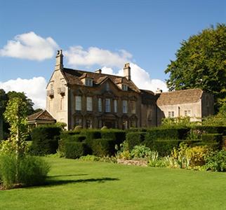 Holt House Lodge