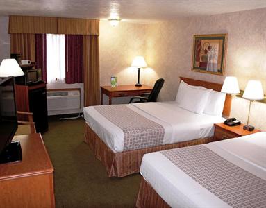 La Quinta Inn and Suites Woodburn