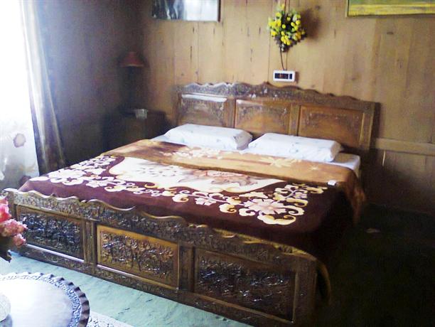 Lake Guest House Srinagar