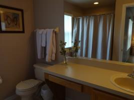 4 Br Townhome Sleeps 8 Davenport