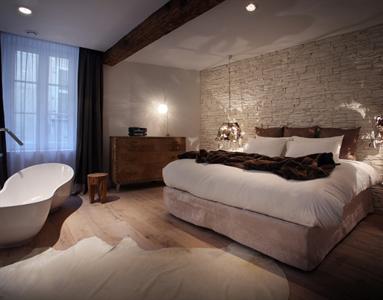 Petit Hotel Confidentiel Suite 1830 Chambery