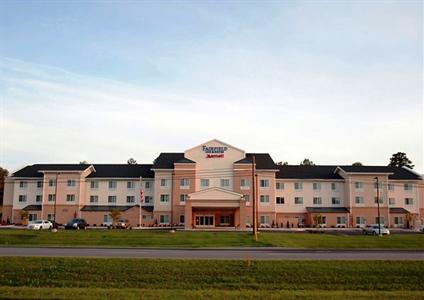 Fairfield Inn & Suites South Boston