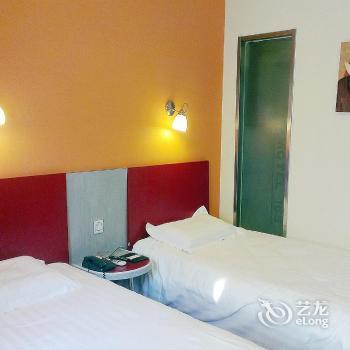 Motel 168 Chizhou Cuibai Road