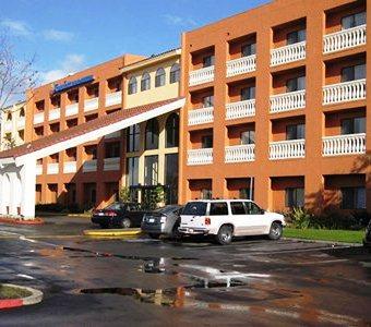 Comfort Inn and Suites Newark