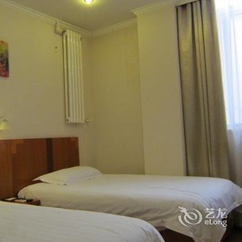 Green Tree Inn Tiantan Hongqiao