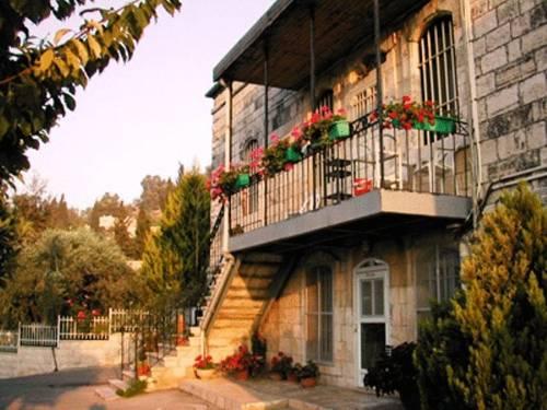 Rosary Ein Karem Guest House