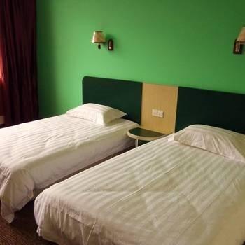 Motel 168 Taicang Liuhe Tinghai Road