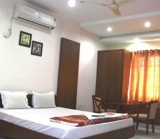 Sri Sai Cyber Guest House Hyderabad