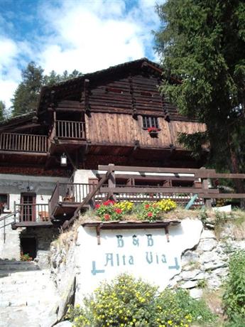 Alta Via Bed & Breakfast Ayas