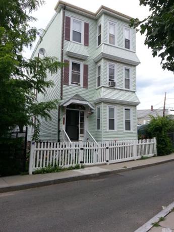 Homestay in Roxbury near Frances and Isabella Apartments