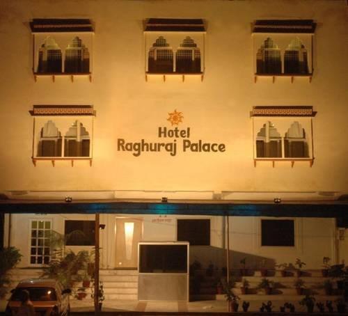 Hotel Raghuraj Palace