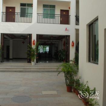 Dongsheng Express Business Hotel Sanya