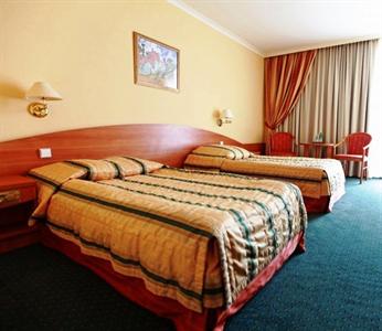 Hotel Atut