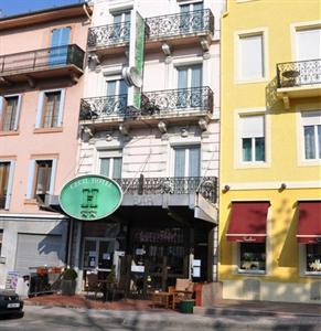 Cecil Hotel Aix-Les-Bains