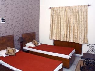 Coral Residency Guest House Kolkata