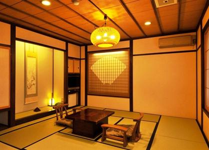 Hanaougi Bettei Iiyama Ryokan Hotel Takayama