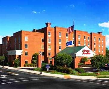 Hampton Inn and Suites Charlottesville - At The University