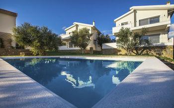 Abelia Luxurious Villas