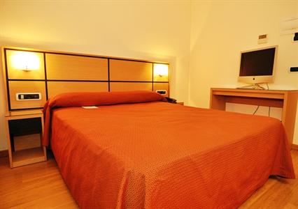 Hotel Dona Lola Castellon de la Plana