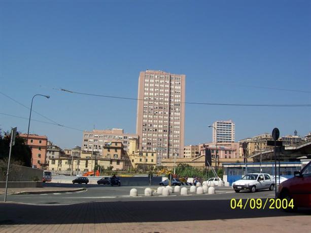 Homestay in Genoa near Lighthouse of Genoa