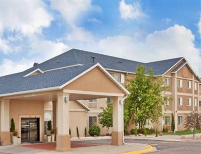 Holiday Inn Express and Suites Beatrice