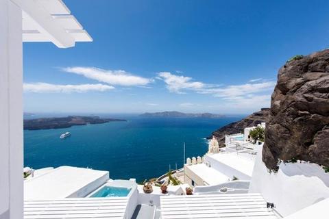 Exclusive Plan Private Suites