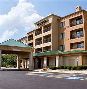 Courtyard by Marriott Chicago St Charles