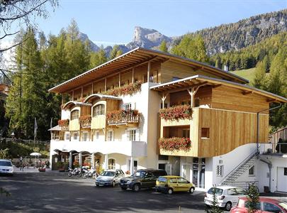 Dolomit Bed & Breakfast