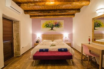 Archontiki Luxury Residence