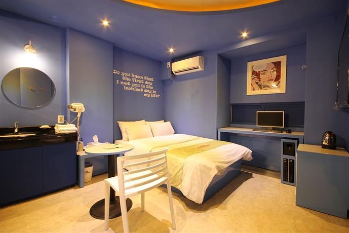 Fiona Hotel