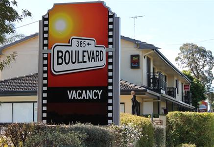 Boulevard Motor Inn