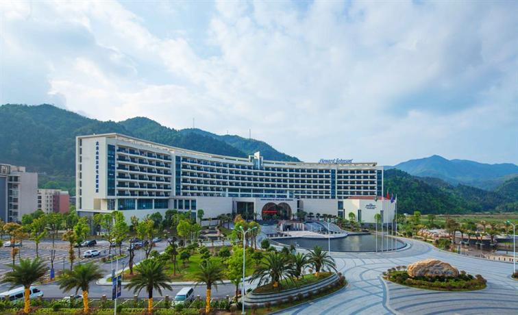 Howard Johnson Hot Spring Resort Wugongshan