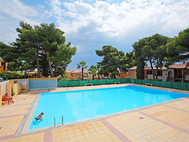 Interhome - Cap les Pins I et II Agde