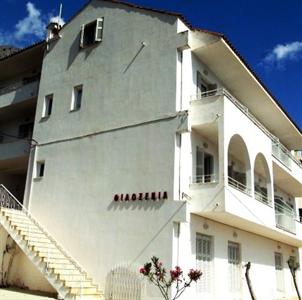 Filoxenia Apartments