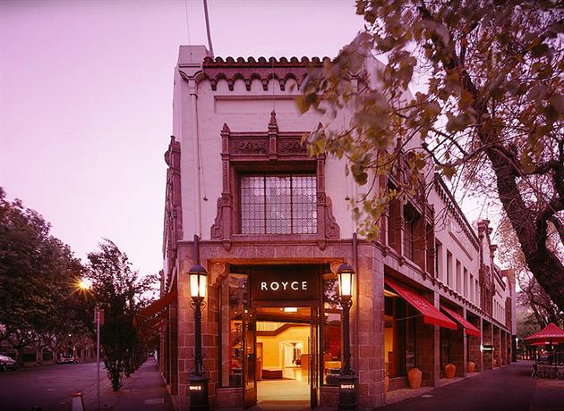 Royce Hotel