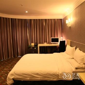 Ruihui Fashion Hotel