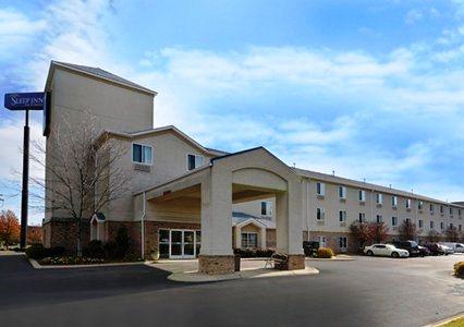 Sleep Inn & Suites Smyrna