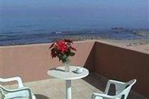 Pela Mare Apartments