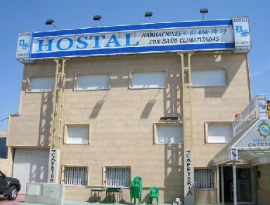 Hostal DS Velilla de San Antonio