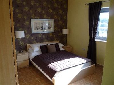 Pilling's Lock Marina Penthouse