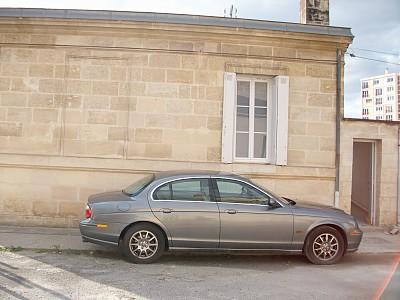 Maison de Ville avec jacuzzi