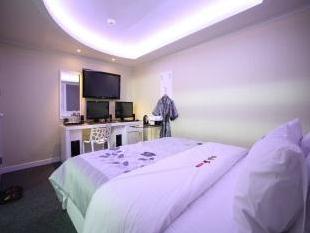 Seoul R Hotel