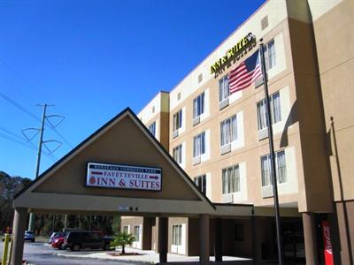 Fayetteville Inn And Suites