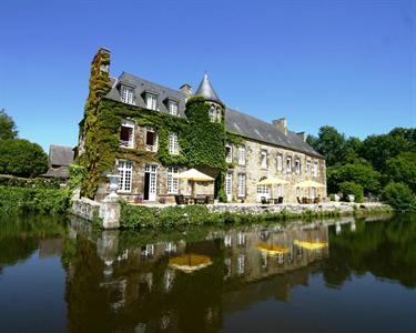 Chateau De La Motte Beaumanoir Pleugueneuc