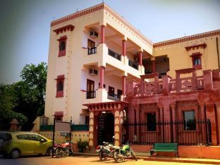 Vista Rooms at Karni Singh Stadium