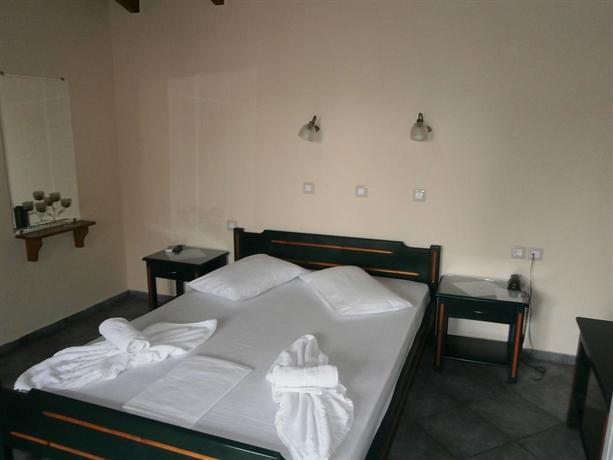Nirvana Studios and Apartments
