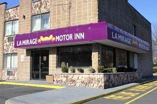 La Mirage Motor Inn