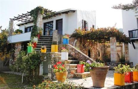 Water Lily Apartments Akrotiri Crete