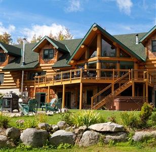 Bear Mountain Bed And Breakfast Lodge