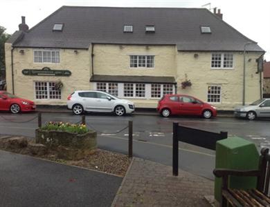 Londesborough Arms Hotel